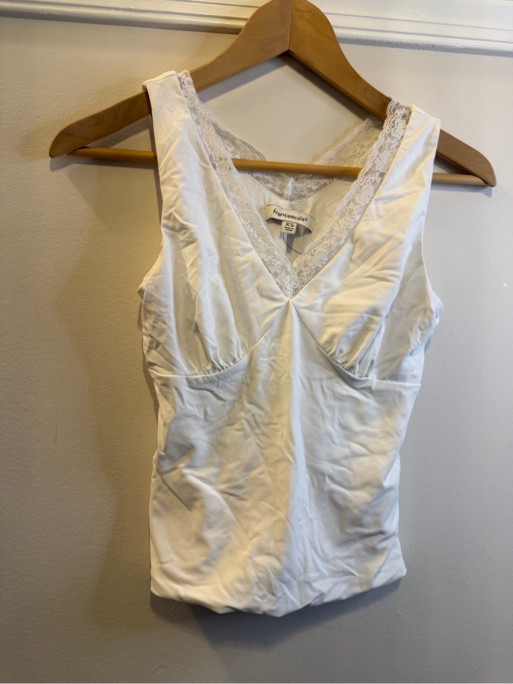 Francesca's Collections White Lace-Trim V-Neck Camisole Top